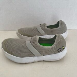 OOFOS OOmg Low Women's Sneakers - neutral light Gray